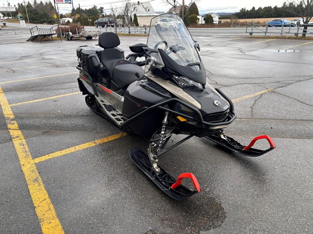 2022 Ski-Doo EXPEDITION SE 900 ACE in Charlemagne, Quebec - 3 - w1024h768px