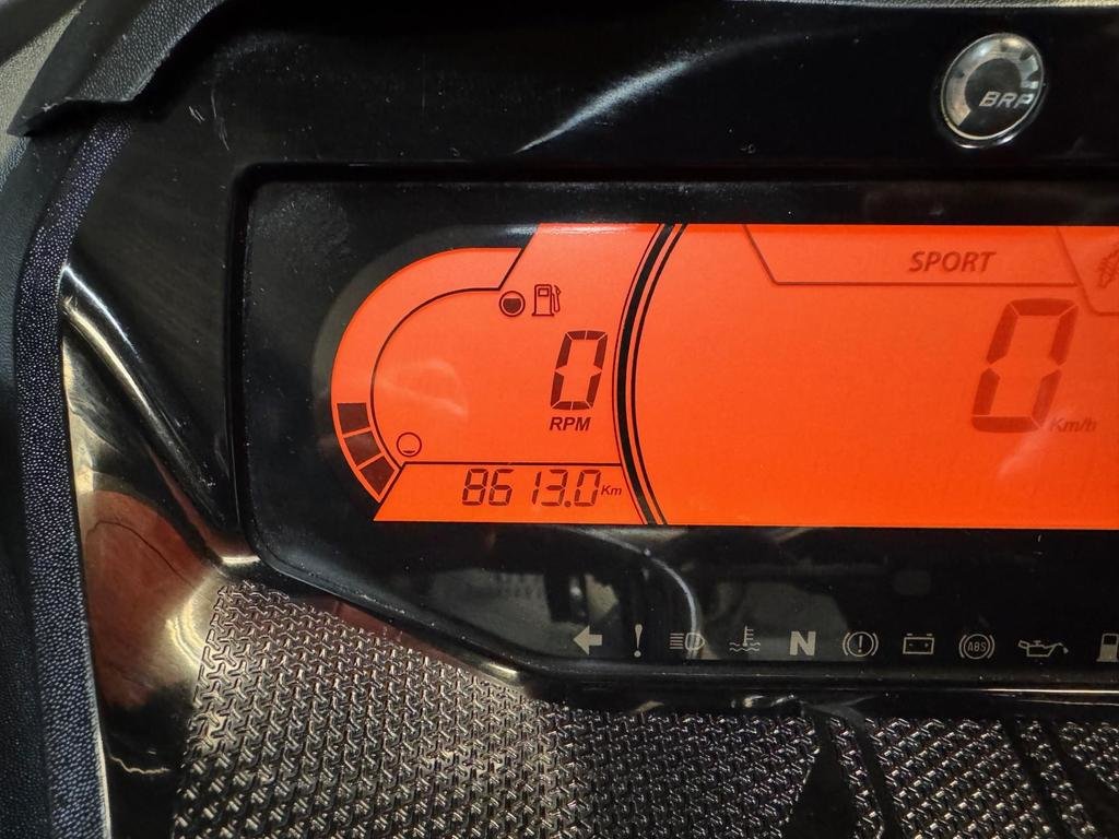 Ski-Doo Expedition SE 900 Ace  2024 à Charlemagne, Québec - 8 - w1024h768px