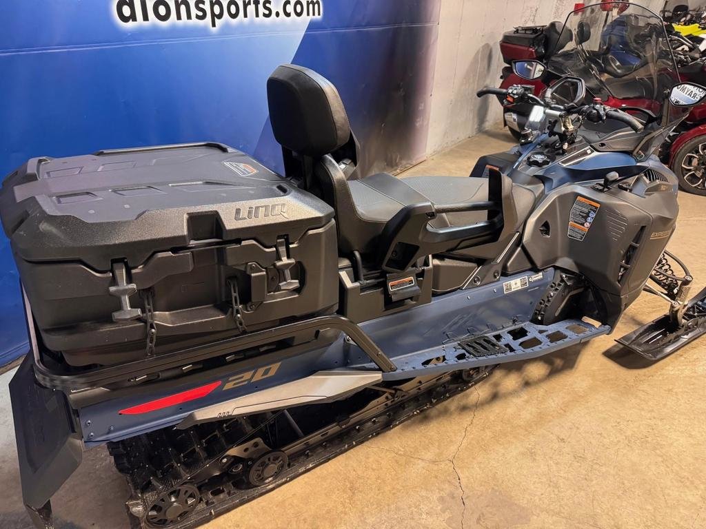 2025 Ski-Doo Expedition SE 900 Ace in Charlemagne, Quebec - 6 - w1024h768px
