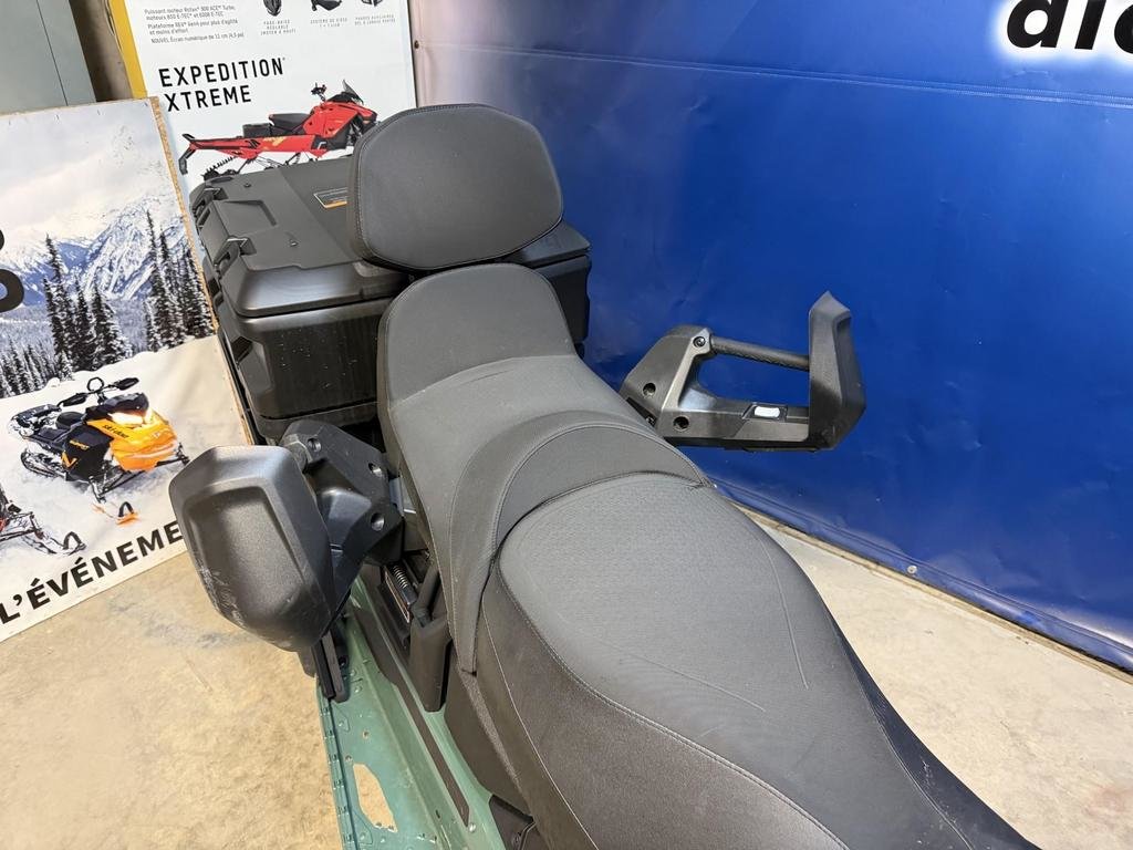 Ski-Doo EXPEDITION SE 900 ACE  2026 à Charlemagne, Québec - 6 - w1024h768px