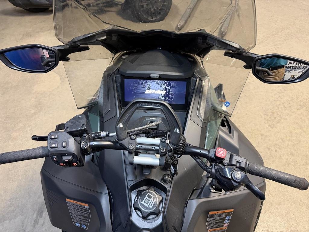 Ski-Doo EXPEDITION SE 900 ACE  2026 à Charlemagne, Québec - 10 - w1024h768px