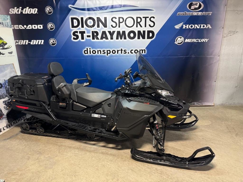 2024 Ski-Doo EXPEDITION SE 900 TURBO R in Charlemagne, Quebec - 1 - w1024h768px