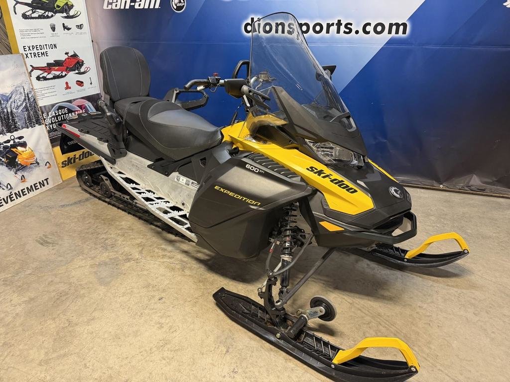 Ski-Doo EXPEDITION SPORT 600 EFI  2023 à Charlemagne, Québec - 2 - w1024h768px