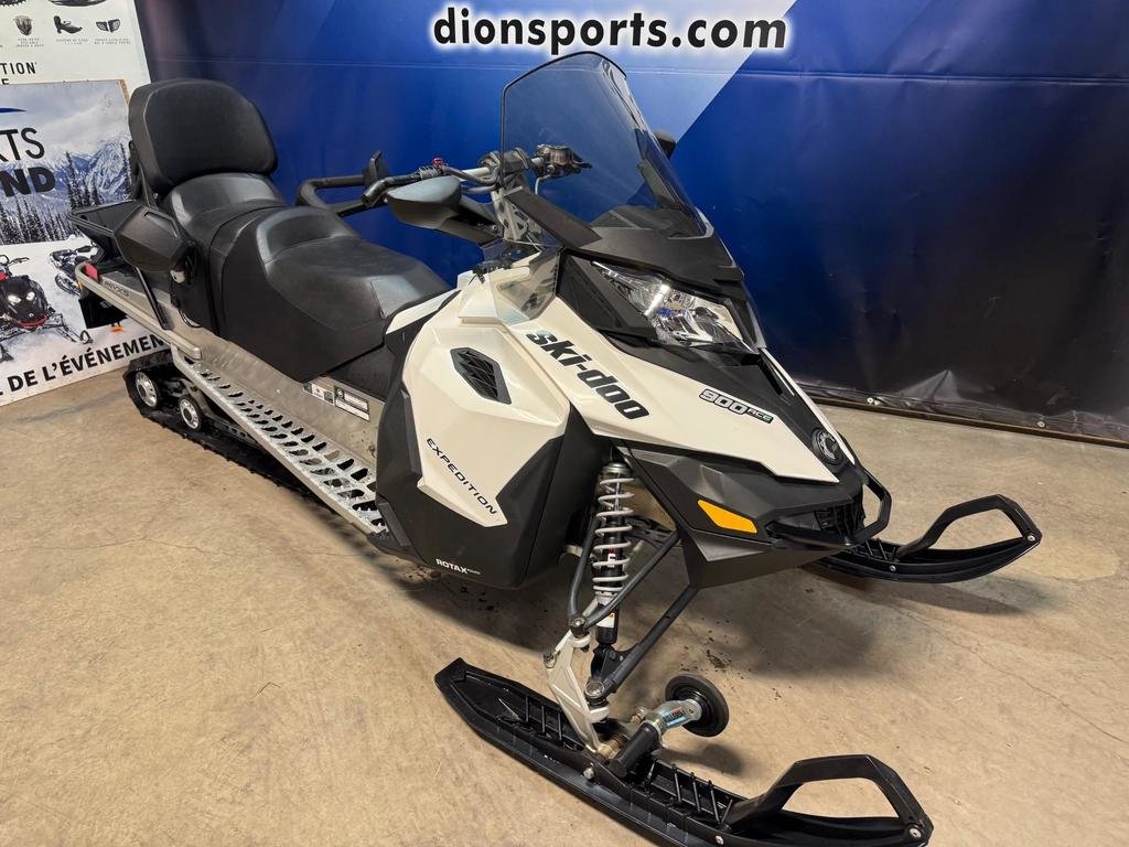 Ski-Doo Expedition Sport 900 ACE  2014 à Charlemagne, Québec - 2 - w1024h768px