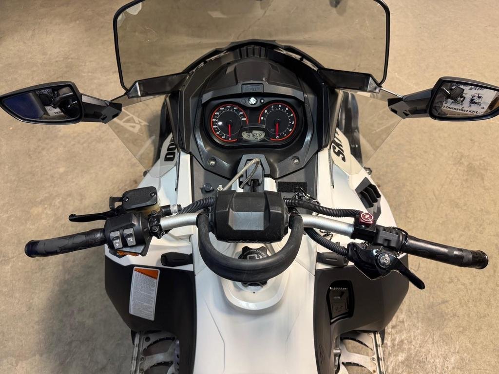Ski-Doo EXPEDITION SPORT 900 ACE  2018 à Charlemagne, Québec - 7 - w1024h768px