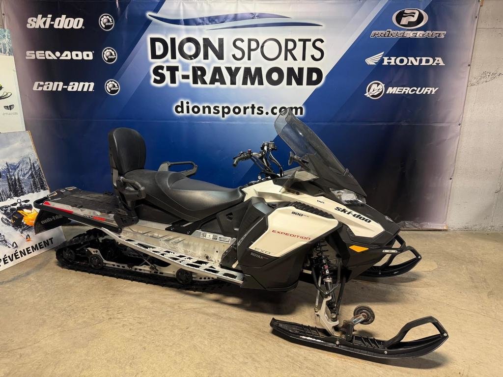 Ski-Doo Expedition Sport 900 ACE  2019 à Charlemagne, Québec - 1 - w1024h768px