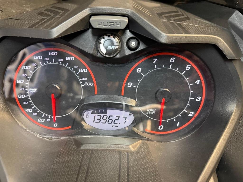 Ski-Doo EXPEDITION SPORT 900 ACE  2019 à Charlemagne, Québec - 8 - w1024h768px