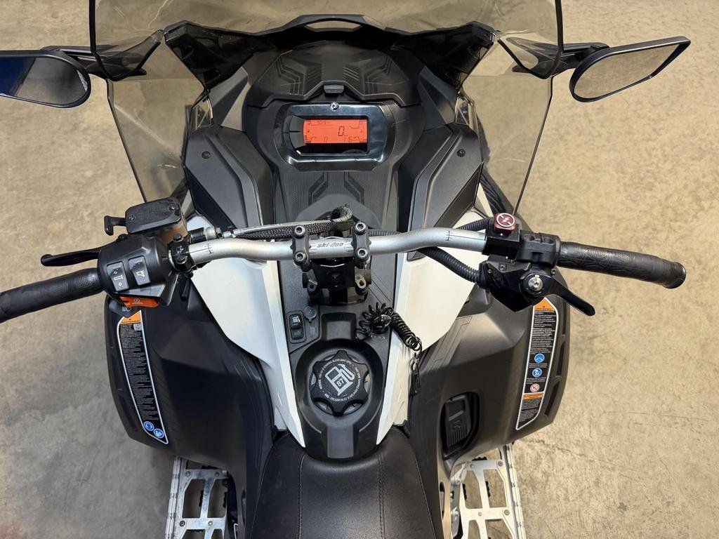 Ski-Doo EXPEDITION SPORT 900 ACE  2022 à Charlemagne, Québec - 7 - w1024h768px