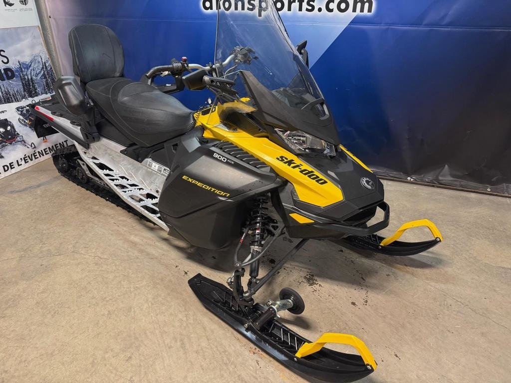 Ski-Doo Expedition Sport 900 ACE  2023 à Charlemagne, Québec - 2 - w1024h768px