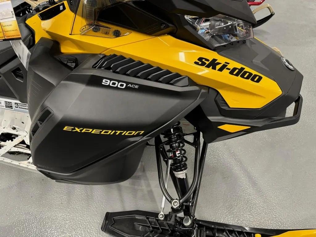 2025 Ski-Doo Expedition Sport 900 ACE in Charlemagne, Quebec - 2 - w1024h768px