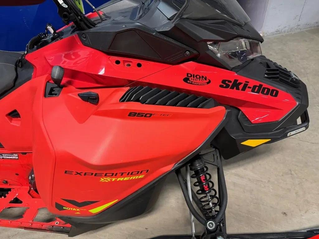 Ski-Doo EXPEDITION XTREME 850 ETEC  2021 à Charlemagne, Québec - 3 - w1024h768px