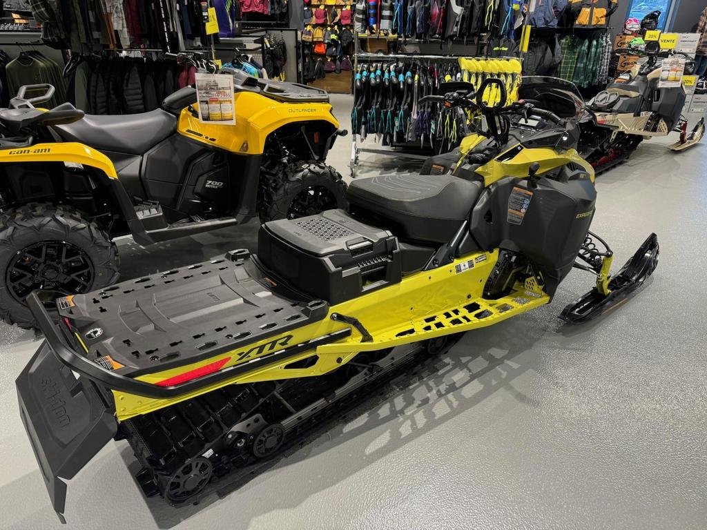 EXPEDITION XTREME 850 ETEC  2025 à Charlemagne, Québec - 4 - w1024h768px