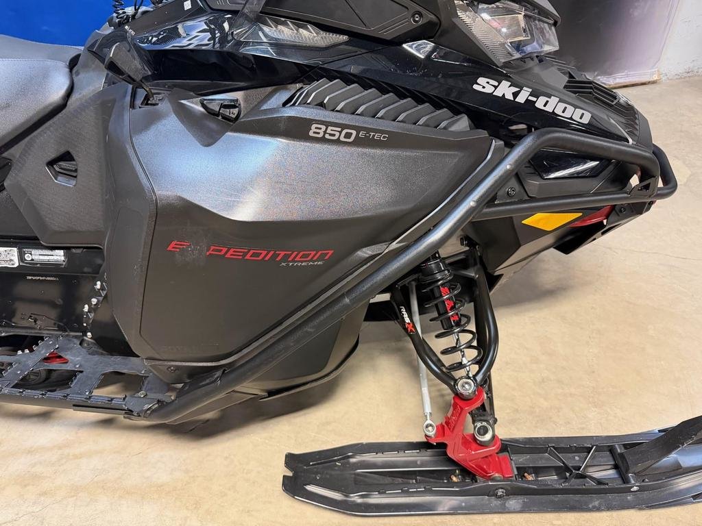2023 Ski-Doo EXPEDITION XTREME 850 in Charlemagne, Quebec - 4 - w1024h768px