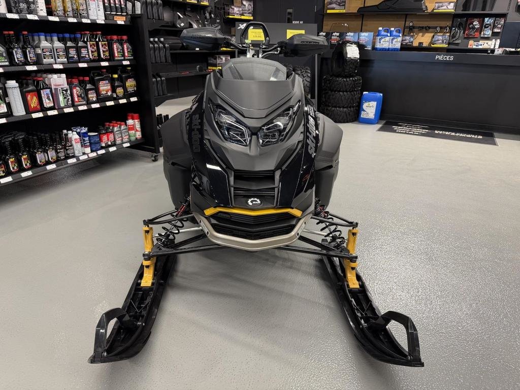 Ski-Doo EXPEDITION XTREME TURBO R  2027 à Charlemagne, Québec - 6 - w1024h768px