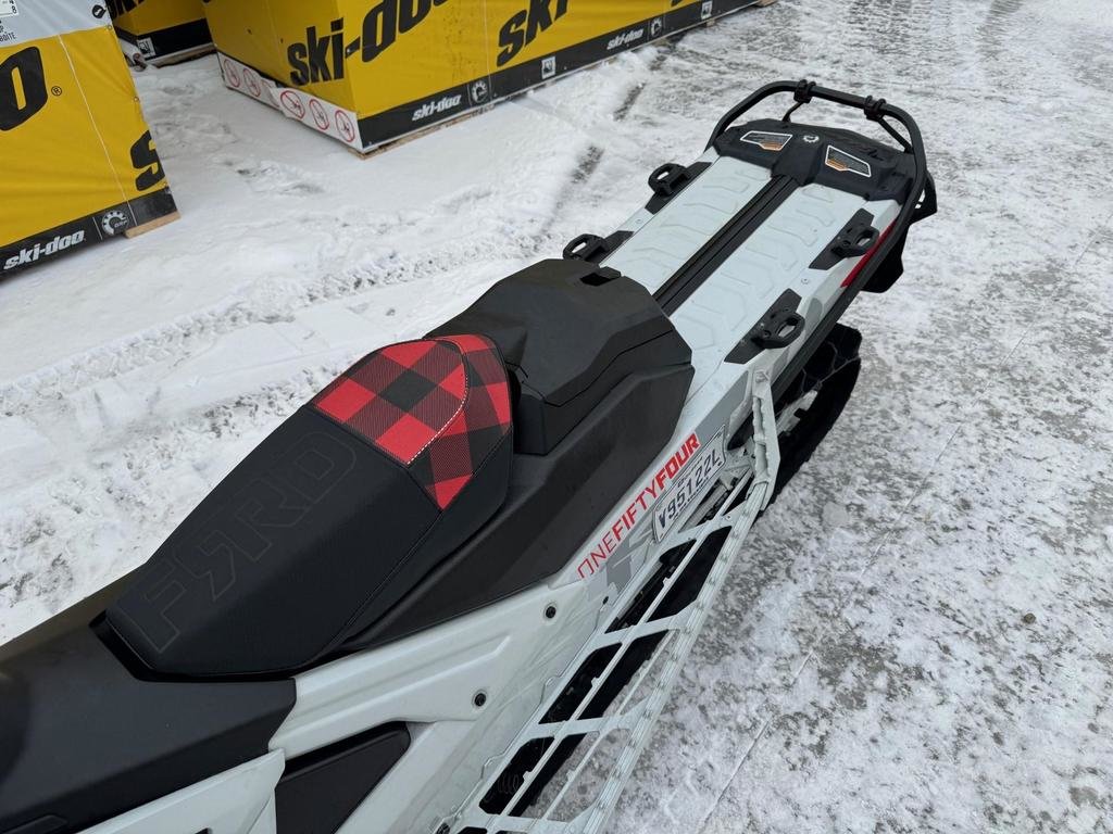 Ski-Doo Freeride 154 850 Turbo  2021 à Charlemagne, Québec - 3 - w1024h768px