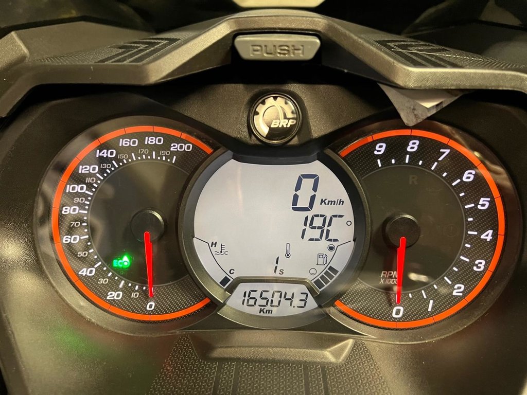 Ski-Doo GRAND TOURING 900 ACE LIMITED  2019 à Charlemagne, Québec - 8 - w1024h768px