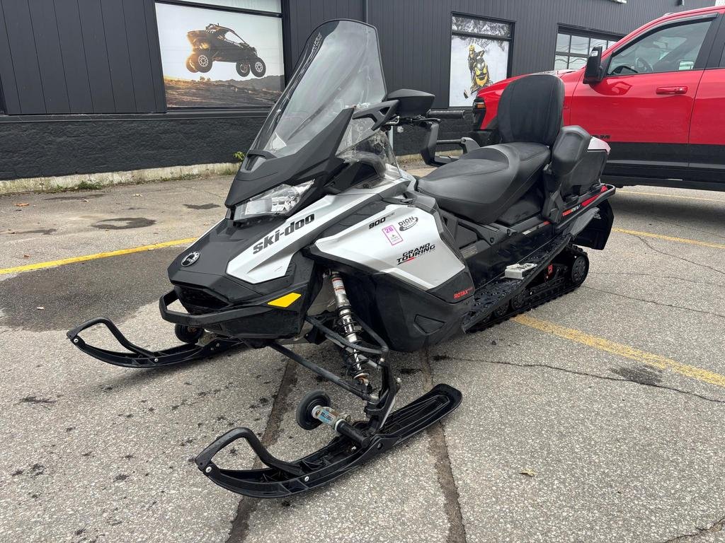 2020 Ski-Doo Grand Touring Limited 900 ACE in Charlemagne, Quebec - 2 - w1024h768px
