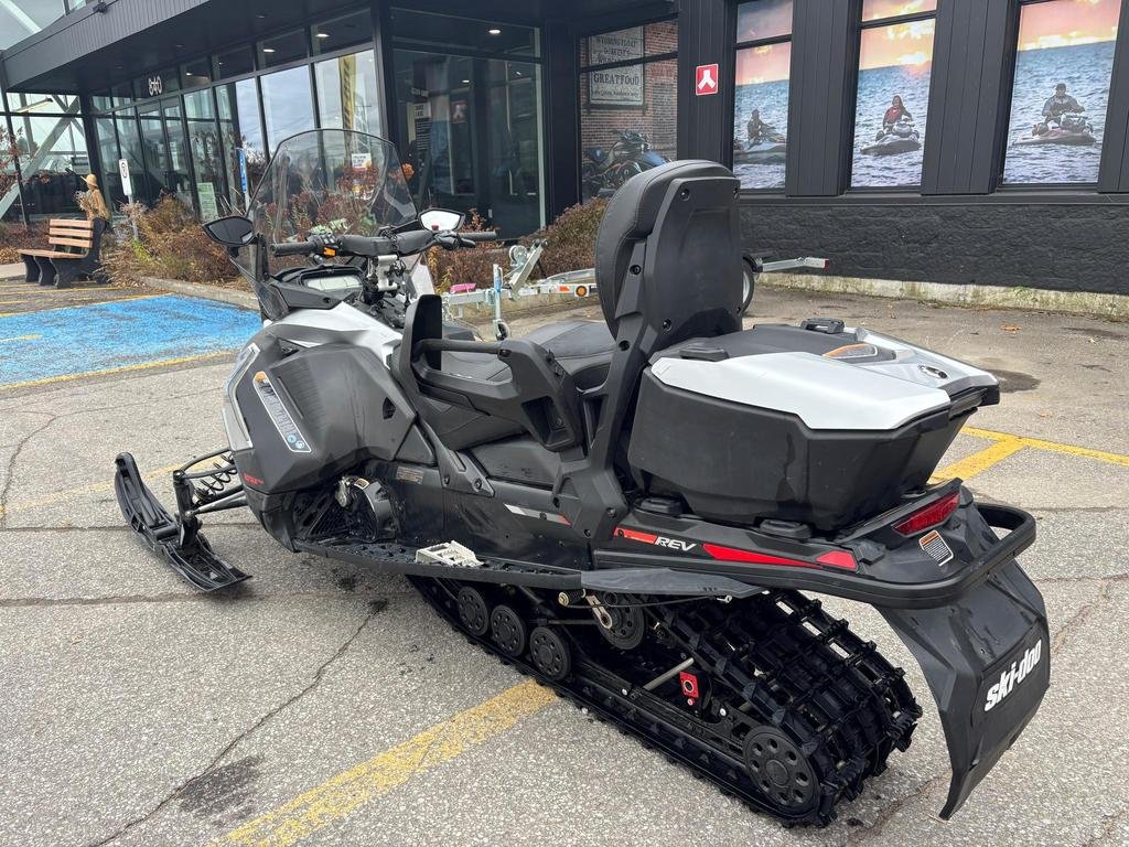 2020 Ski-Doo Grand Touring Limited 900 ACE in Charlemagne, Quebec - 4 - w1024h768px