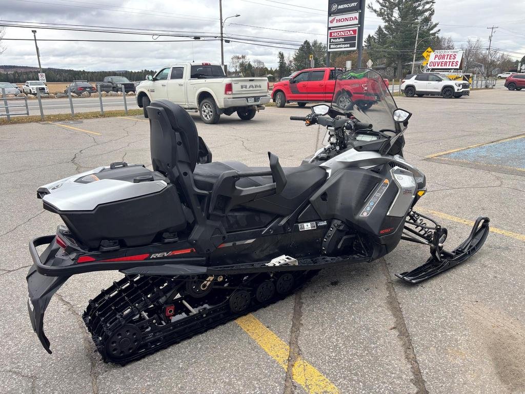2020 Ski-Doo Grand Touring Limited 900 ACE in Charlemagne, Quebec - 5 - w1024h768px