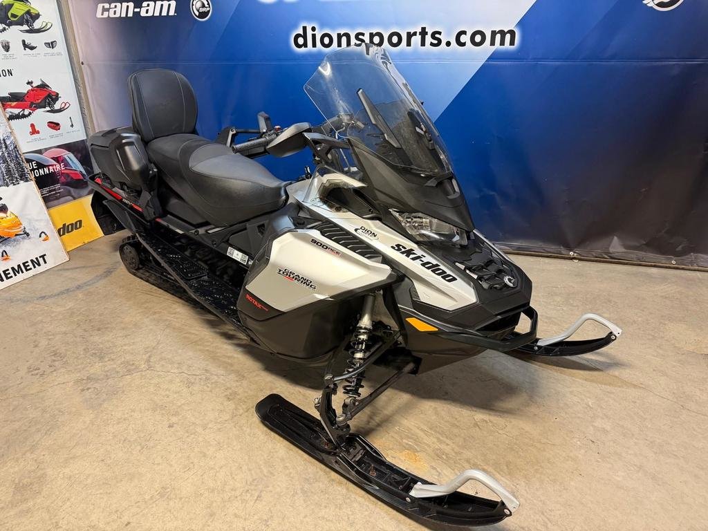 Ski-Doo GRAND TOURING LIMITED 900 Turbo  2019 à Charlemagne, Québec - 2 - w1024h768px