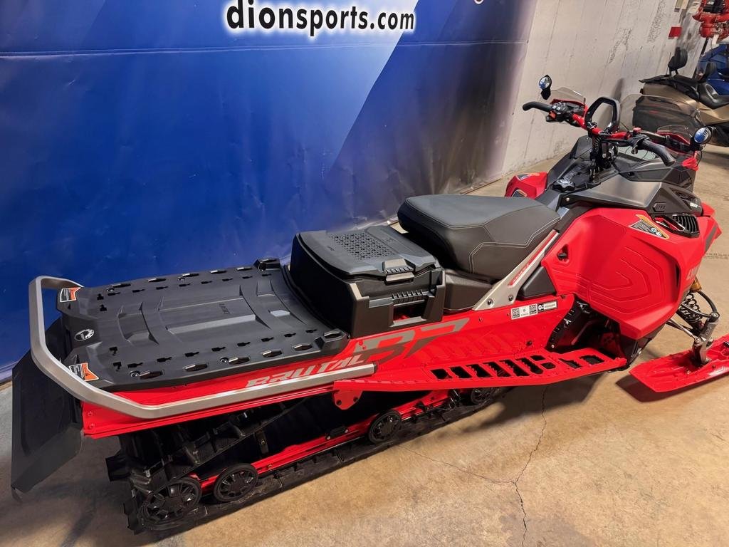 Ski-Doo Lynx Brutal 20'' 850 ETec Gar.2028  2024 à Charlemagne, Québec - 6 - w1024h768px