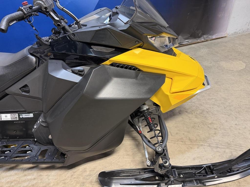 2023 Ski-Doo MXZ NEO + 600EFI 55hp Plus in Charlemagne, Quebec - 4 - w1024h768px