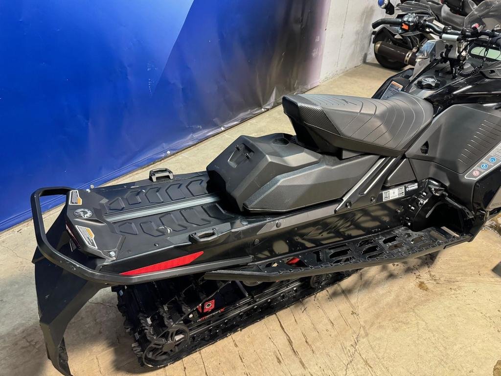 Ski-Doo MXZ X 850  2021 à Charlemagne, Québec - 6 - w1024h768px
