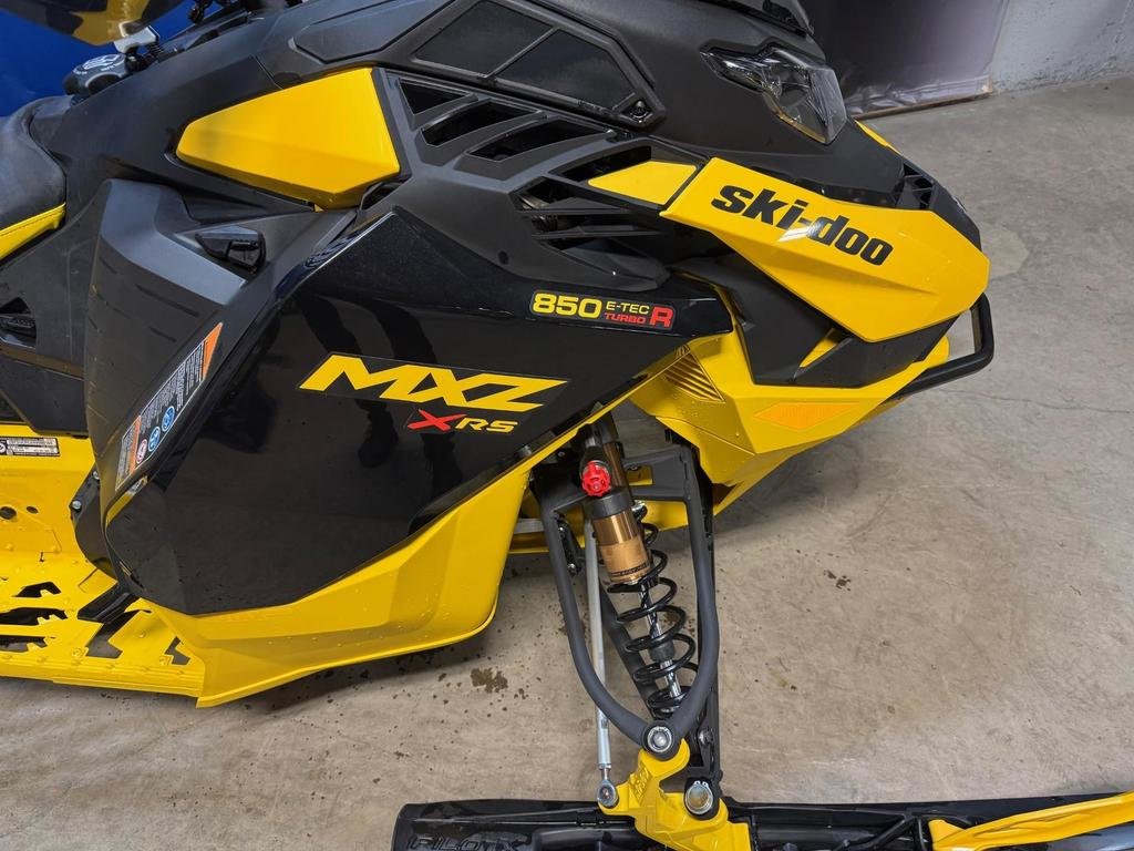 2024 Ski-Doo MXZ XRS COMPETITION 850 ETEC TURBO R RIPSAW in Charlemagne, Quebec - 4 - w1024h768px