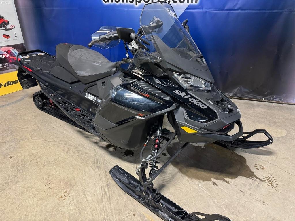 2022 Ski-Doo RENEGADE X 900 TURBO R in Charlemagne, Quebec - 2 - w1024h768px