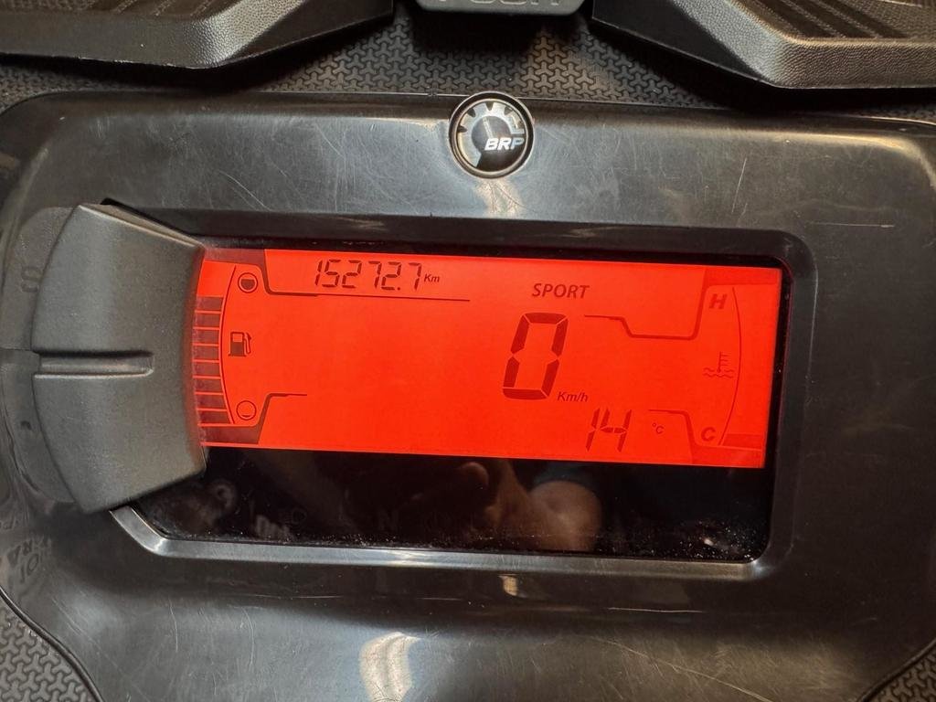 Ski-Doo RENEGADE ADRENALINE 900 ACE  2021 à Charlemagne, Québec - 8 - w1024h768px