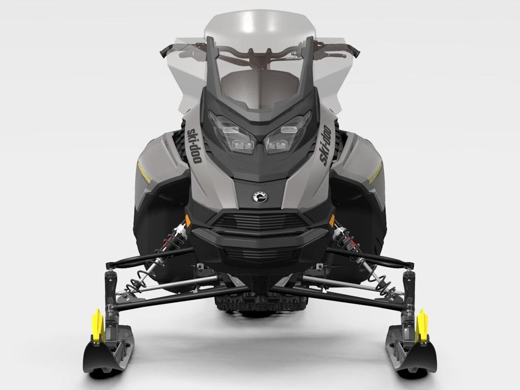 Ski-Doo RENEGADE ADRENALINE 900 ACE  2026 à Charlemagne, Québec - 4 - w1024h768px