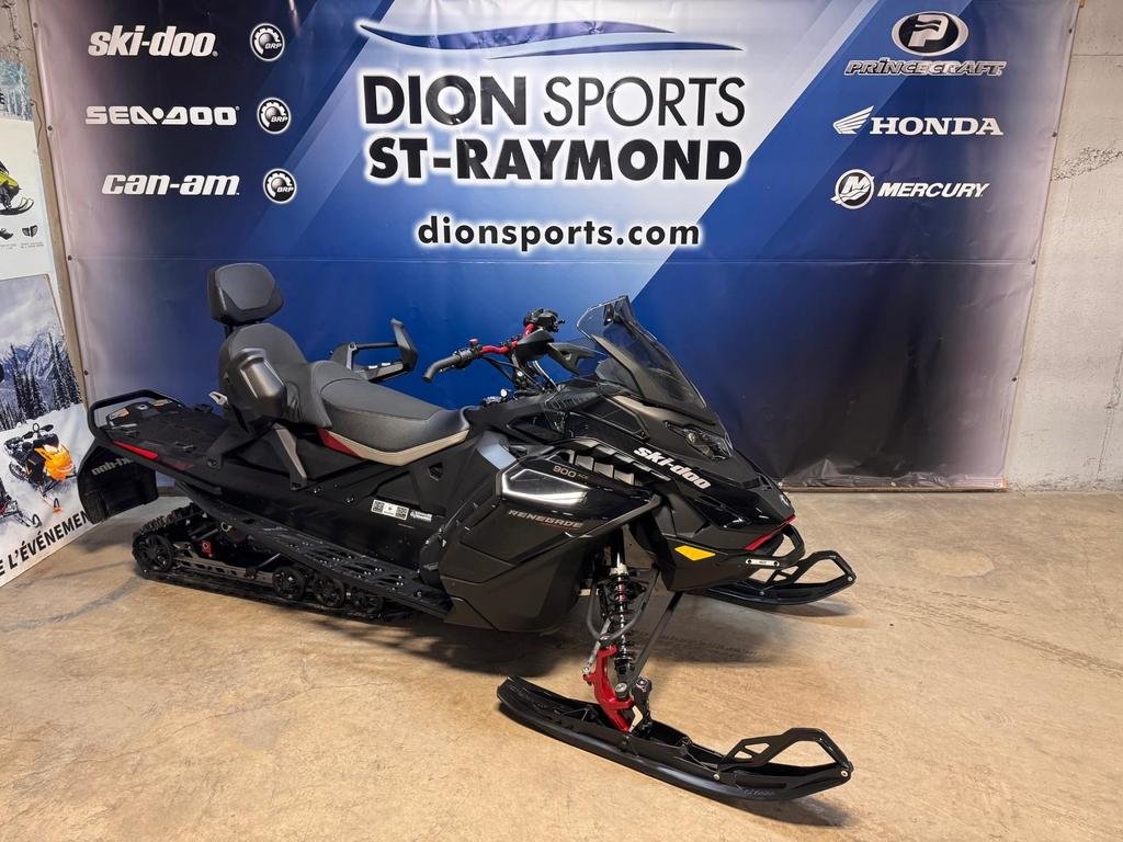 Ski-Doo Renegade Enduro 900 ACE  2025 à Charlemagne, Québec - 1 - w1024h768px