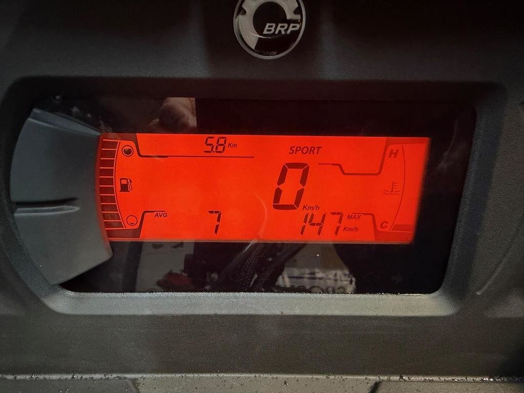 Ski-Doo RENEGADE SPORT 600 ACE  2026 à Charlemagne, Québec - 8 - w1024h768px