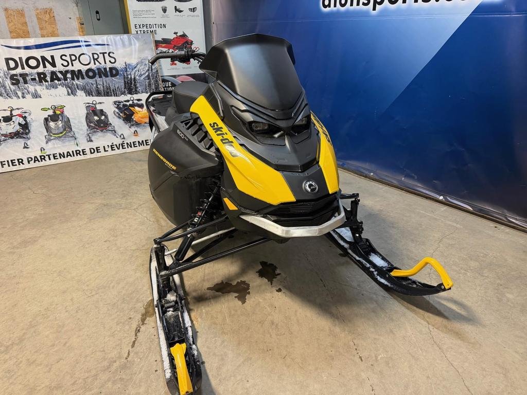 Ski-Doo RENEGADE SPORT 600 ACE  2026 à Charlemagne, Québec - 3 - w1024h768px