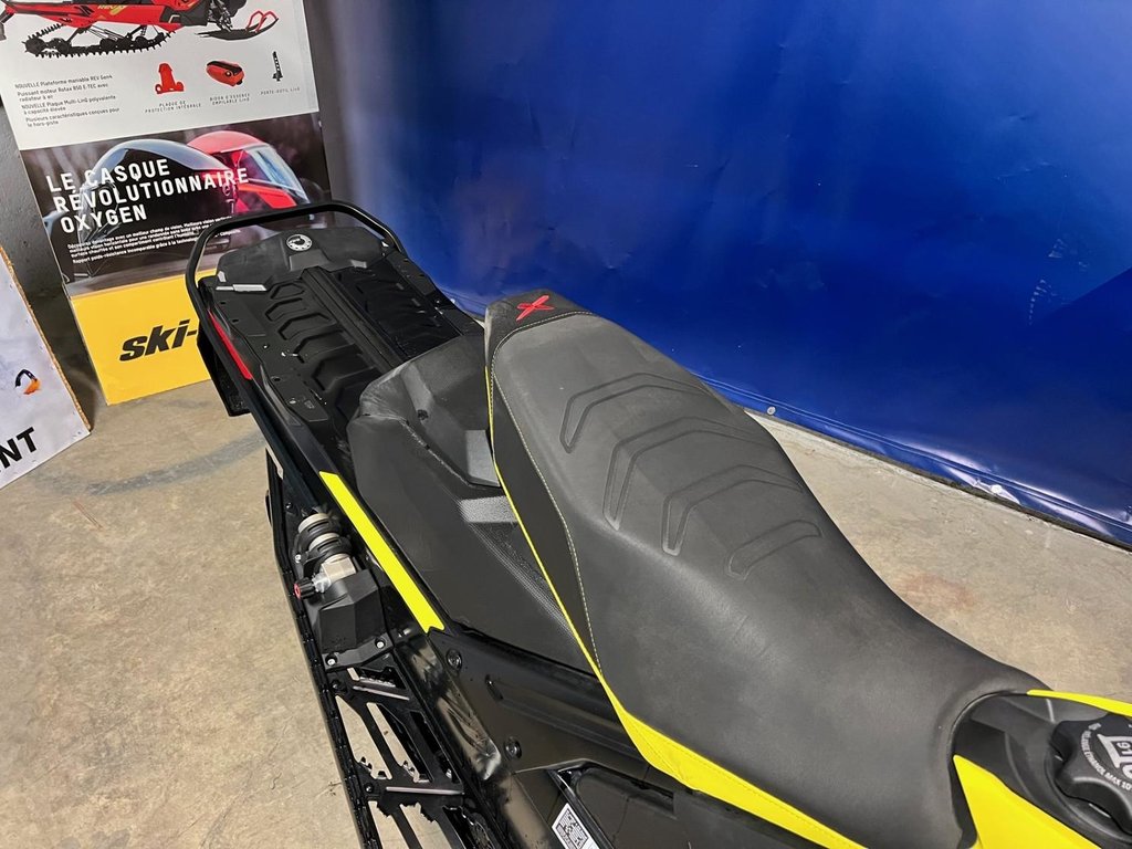 Ski-Doo RENEGADE X 850 ETec  2022 à Charlemagne, Québec - 5 - w1024h768px