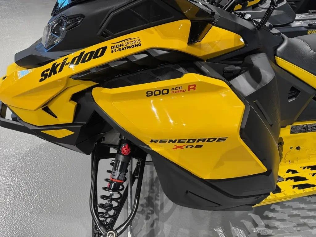 Ski-Doo RENEGADE X-RS 900 TURBO R XRS  2025 à Charlemagne, Québec - 2 - w1024h768px