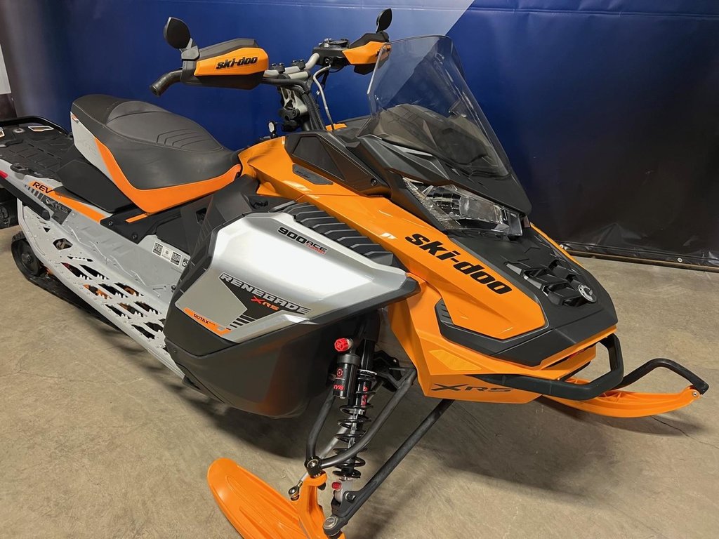 2019  RENEGADE X-RS 900 TURBO XRS in Charlemagne, Quebec - 2 - w1024h768px