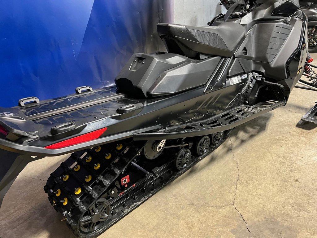 2023 Ski-Doo RENEGADE XRS 850 ETec X-RS in Charlemagne, Quebec - 6 - w1024h768px