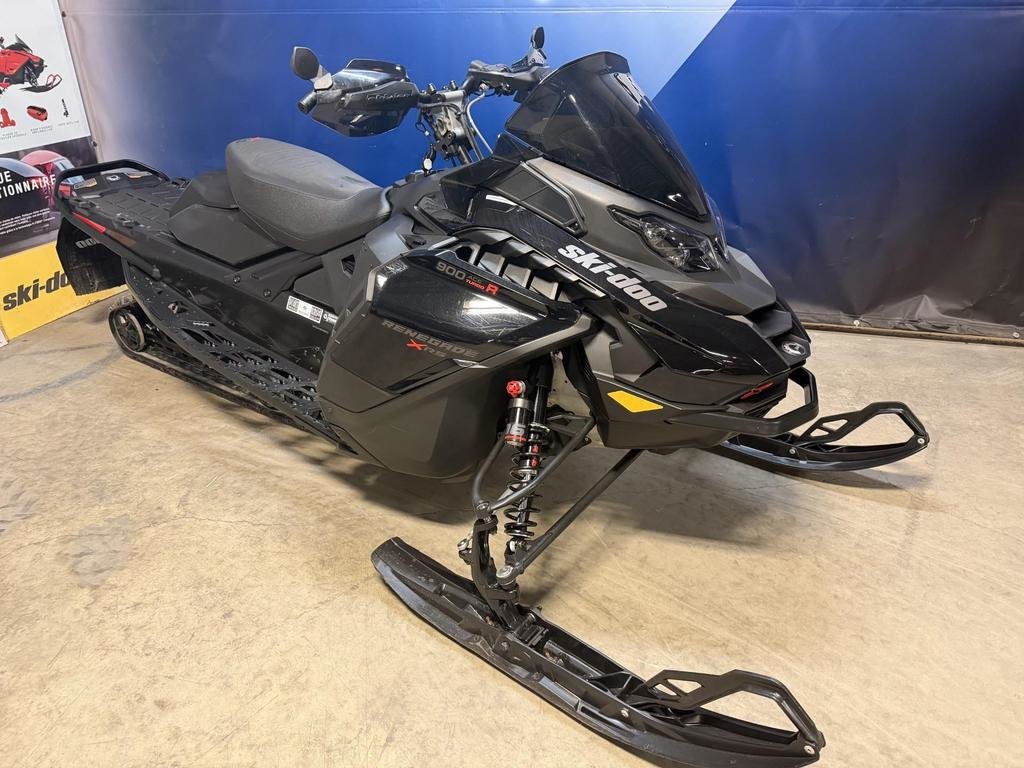 Ski-Doo RENEGADE XRS 900 ACE TURBO R X-RS  2024 à Charlemagne, Québec - 2 - w1024h768px