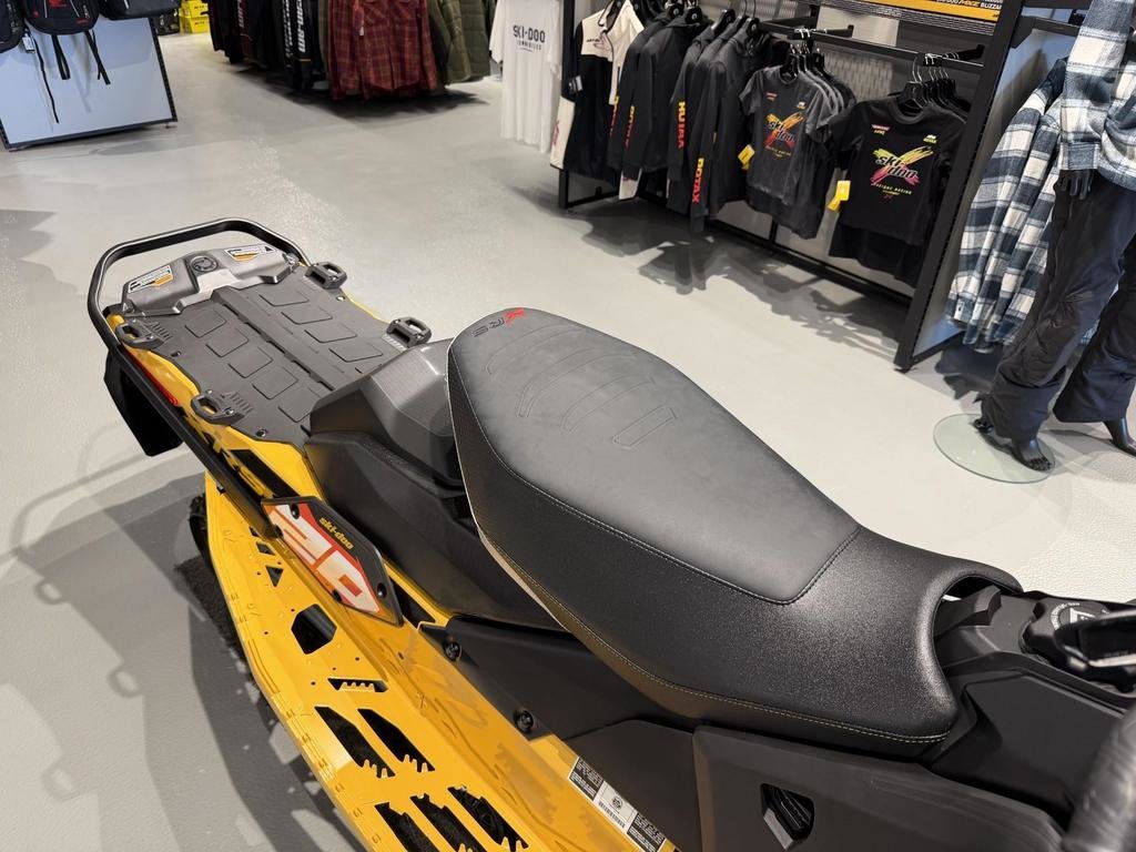 Ski-Doo RENEGADE XRS 900 TURBO R X-RS  2027 à Charlemagne, Québec - 3 - w1024h768px