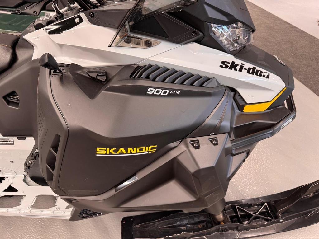 Ski-Doo SKANDIC LE 20 900 ACE WT  2025 à Charlemagne, Québec - 2 - w1024h768px