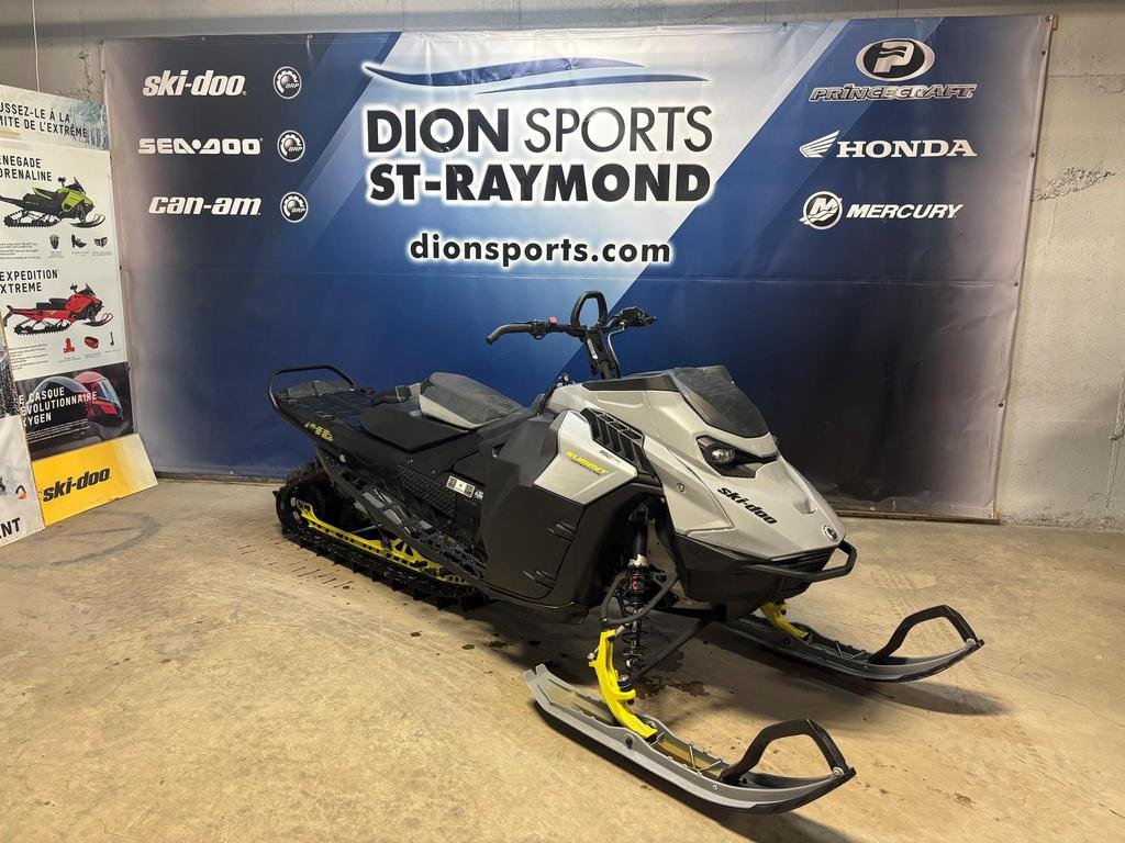 Ski-Doo SUMMIT ADRÉNALINE EDGE 850 E-TEC  2026 à Charlemagne, Québec - 1 - w1024h768px