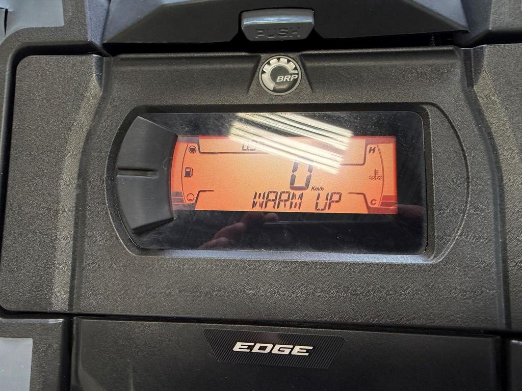 Ski-Doo SUMMIT ADRÉNALINE EDGE 850 TURBO R  2026 à Charlemagne, Québec - 9 - w1024h768px