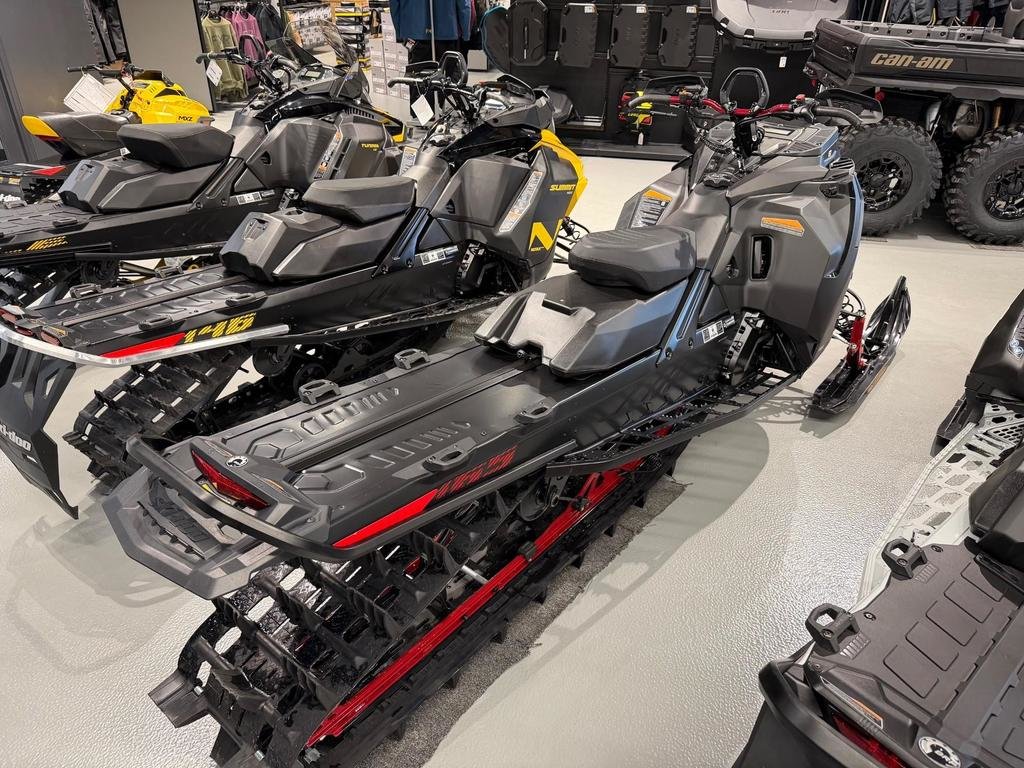 2025 Ski-Doo SUMMIT EDGE 850 TURBO R SPECIAL in Charlemagne, Quebec - 4 - w1024h768px