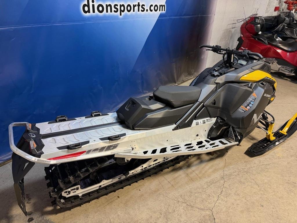 2026 Ski-Doo SUMMIT NEO 600 EFI 40hp in Charlemagne, Quebec - 6 - w1024h768px