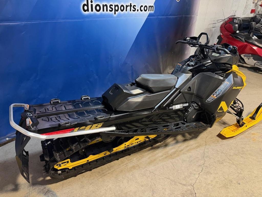 2023 Ski-Doo SUMMIT NEO+ 600 EFI Plus in Charlemagne, Quebec - 6 - w1024h768px