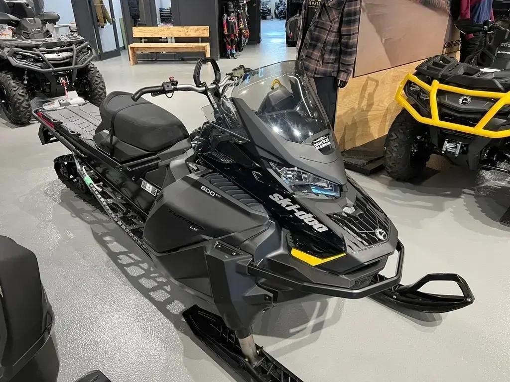 Ski-Doo TUNDRA LE 600 ACE LT  2026 à Charlemagne, Québec - 5 - w1024h768px
