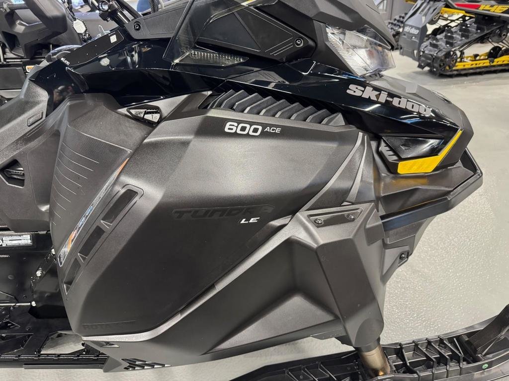 Ski-Doo TUNDRA LT 600 ACE LE  2024 à Charlemagne, Québec - 2 - w1024h768px