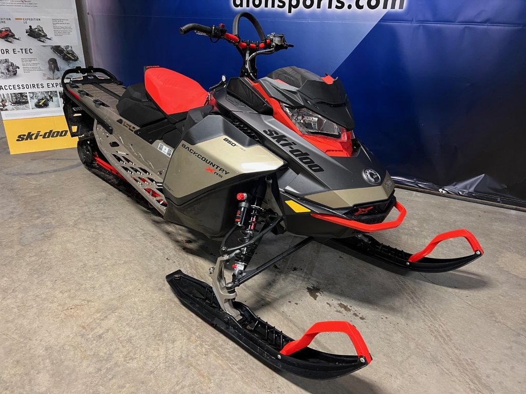 BACKCOUNTRY X-RS 850 154 2  2022 à Charlemagne, Québec - 2 - w1024h768px