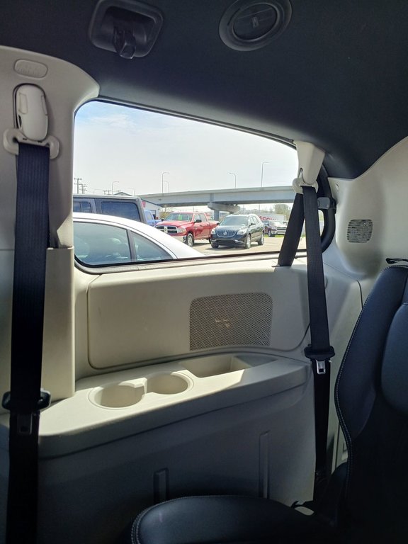 2018 Dodge Grand Caravan SE/SXT in Saint John, New Brunswick - 22 - w1024h768px
